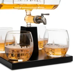 Wine & Whiskey Decanter Set 1100ml By The Wine Savant With 4 Whiskey Glasses, Drink Dispenser Scotch, Bourbon, Brandy Home Office Apartment Decor, Gifts - Dallas, Memphis, New York & Los Angeles Gifts -Refined Spirits Store 51oEWSPj81L. AC 1
