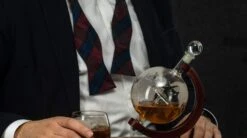 Etched World Decanter Whiskey Globe - Antique Airplane The Wine Savant 850ml, Whiskey Stones And 2 World Map 10 Oz Glasses, Pilot Gift Clear -Refined Spirits Store 61mfrwqFMUL. AC SL1499