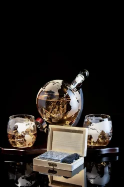 (AUSTRALIA ONLY) World Decanter With 2 Glasses Globe 2-2 -Refined Spirits Store 71utlPZIw9L. AC SL1500