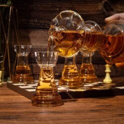 New Chess Decanter Set By The Wine Savant - Queen Chess Decanter 750ml 12" H With 4 Rook Shot Glasses 4oz - Queen's Gambit, Chess Player Gifts, Whiskey, Wine Lovers Gifts For Dad… -Refined Spirits Store 81rrtGGoEOL. AC SL1500