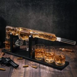 AR15 Whiskey Gun Decanter Set 1000 Ml & 4 12oz Bullet Glasses -Refined Spirits Store 91SUOXwZZdL. AC SL1500