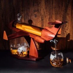 Jet Airplane Wine & Whiskey Decanter 1000ml Set With 4, 12 Oz World Map Glasses By The Wine Savant - Pilot Gifts, Aviation Gifts, Airplane Figurine, Gifts For Jet, Airplane And Travel Enthusiasts -Refined Spirits Store 91Yi5CcFwmL. AC SL1500
