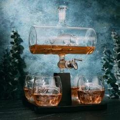 Bass Fish Wine & Whiskey Decanter Set 1100ml By The Wine Savant With 4 Bass Whiskey Glasses, Fishing Gifts, Fisherman Gifts, Boating Gifts, Drink Dispenser Scotch, Bourbon,Gifts For Dad -Refined Spirits Store 91Zeckem8wL. AC SL1500