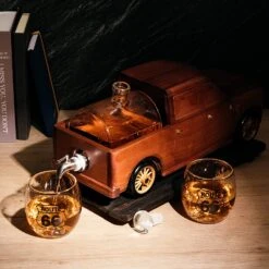 Pickup Truck Wine & Whiskey Decanter -500 Ml & Two 12 Oz Route 66 Glasses The Wine Savant - Alaska Gifts, Dad Driver Trucker Gifts, Truck, Truck Decor, Gifts For Car Enthusiasts -Refined Spirits Store 91njvh9ajML. AC SL1500