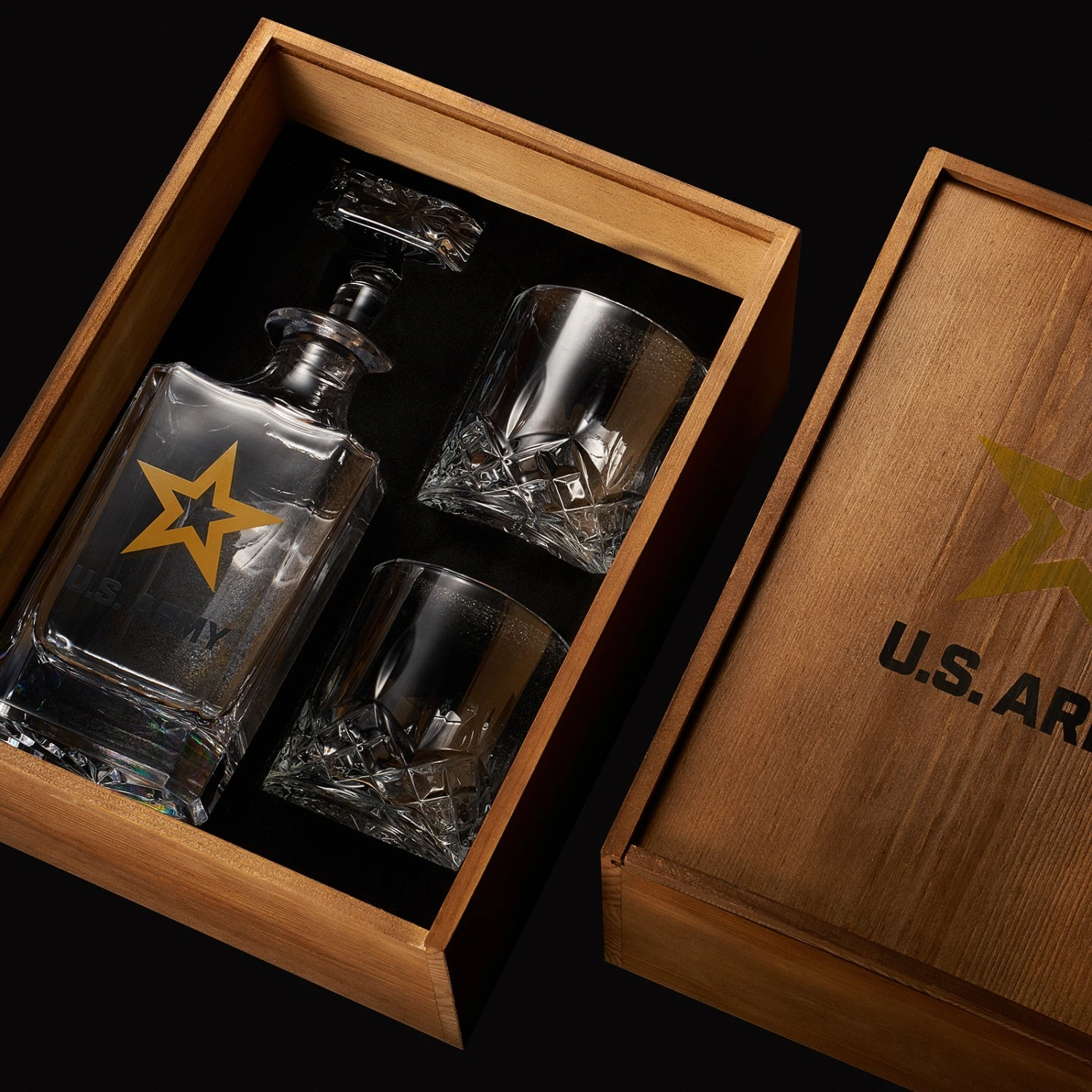 Army Whiskey Decanter Gift Set | 730mL Decanter 2 Whiskey Glass | Military Gifts For Loved Ones Serving For Our Country - Army, Navy, Airforce - Father's Day, Birthday, Housewarming - Men, Dad, Him 5 Army Whiskey Decanter Gift Set | 730mL Decanter 2 Whiskey Glass | Military Gifts For Loved Ones Serving For Our Country - Army, Navy, Airforce - Father's Day, Birthday, Housewarming - Men, Dad, Him - Image 5